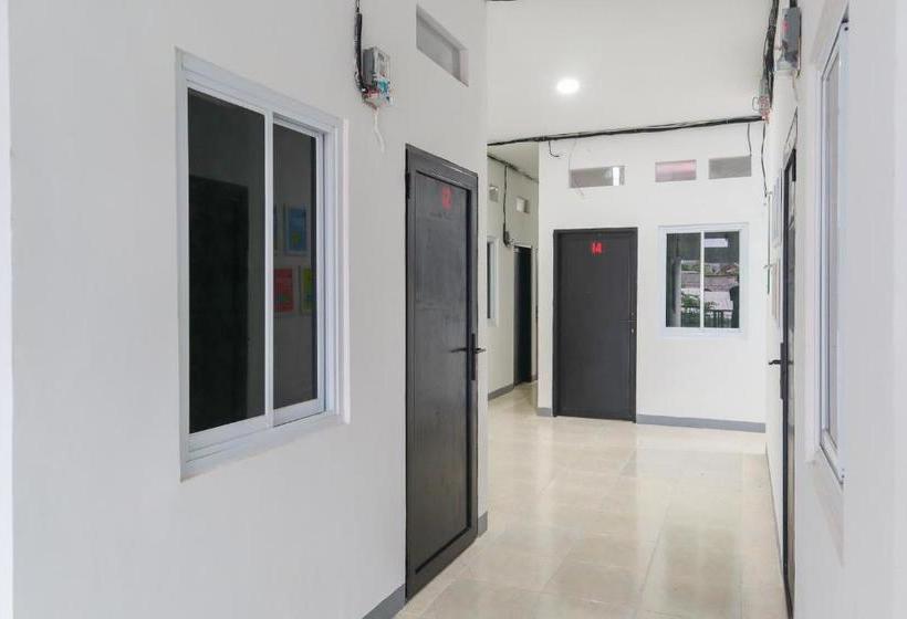 酒店 Oyo Life 3021 Kost Setia