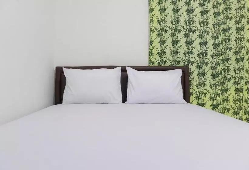 ホテル Oyo Life 3021 Kost Setia