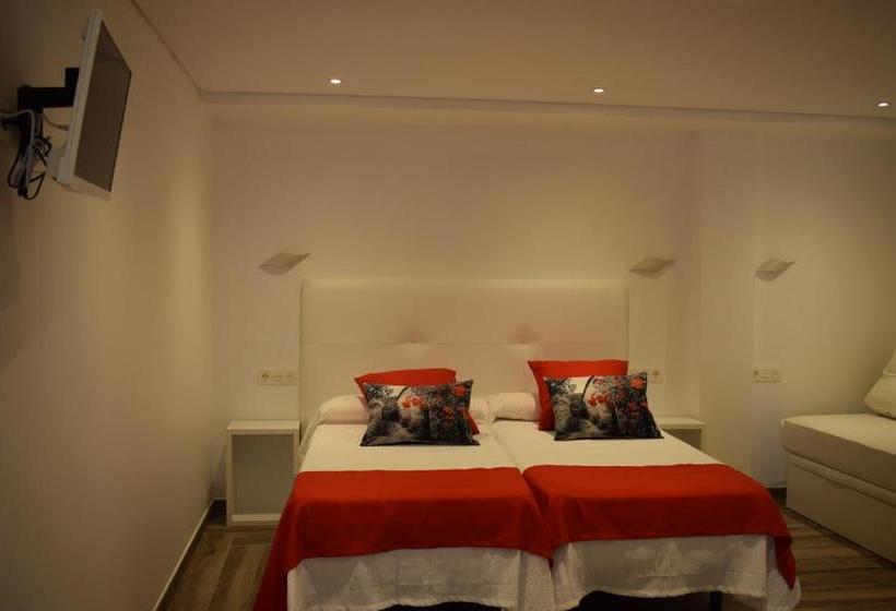 فندق Restaurante Racha