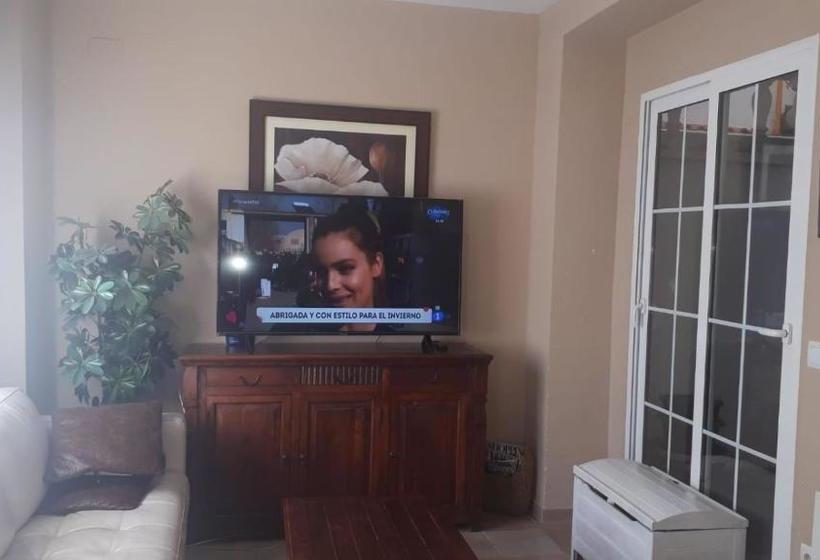 بنسيون Habitación Doble En Valencia Con Aseo Privado Y Amplia Terraza Para Mascota