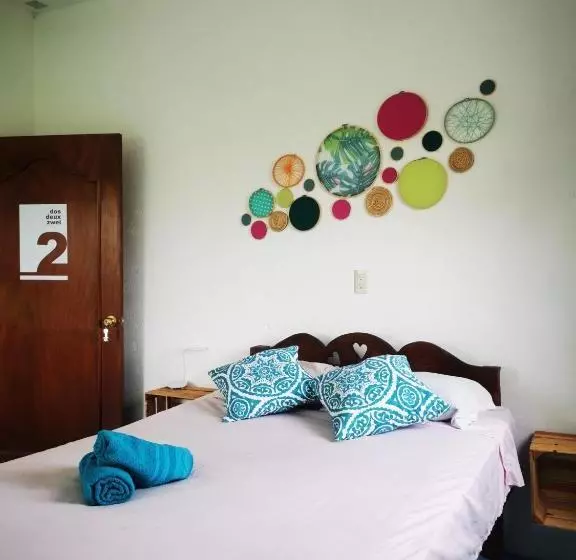 ペンション Casa Sobek