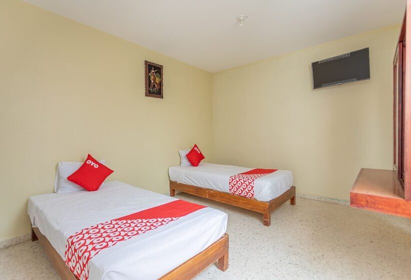 Отель Emperador