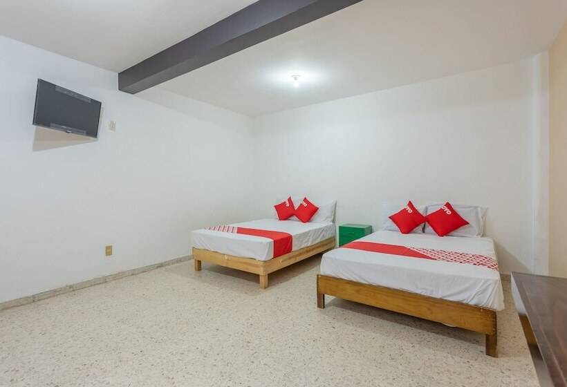 Отель Emperador