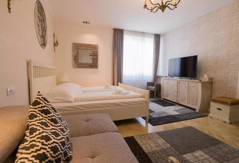 پانسیون Vila Antica