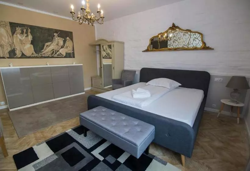 پانسیون Vila Antica