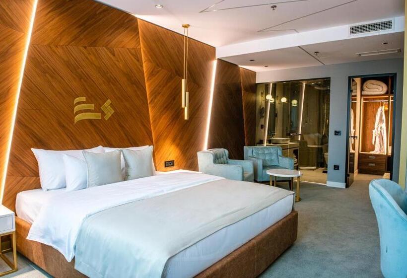 هتل Pupin Novi Sad