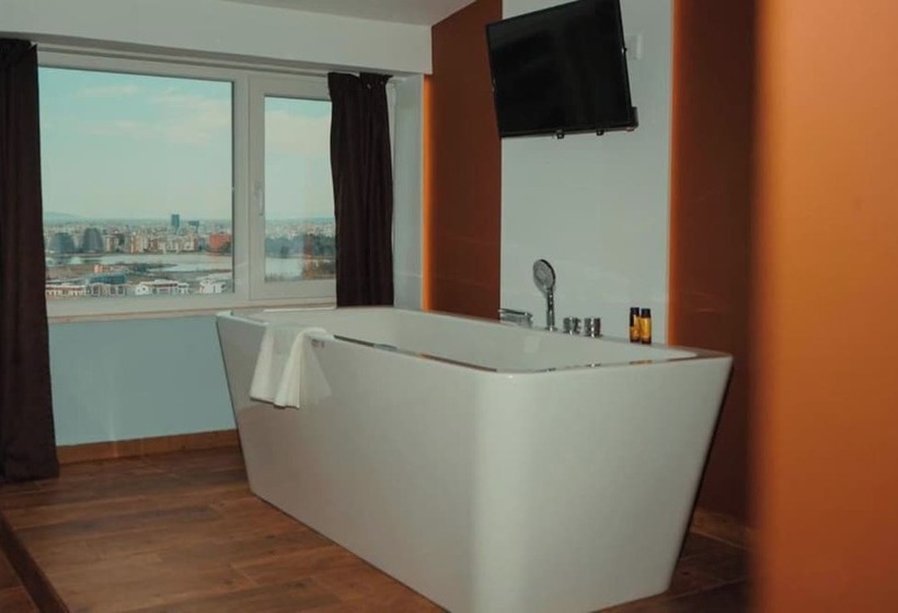 Olivar Hotel Tirana