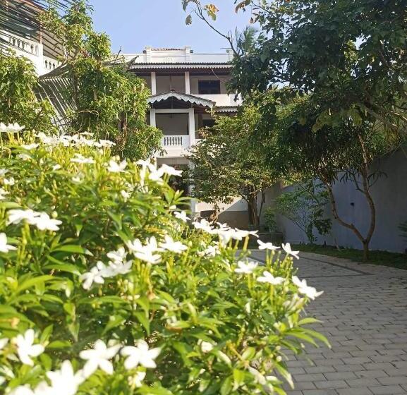 펜션 Lavender Mirissa