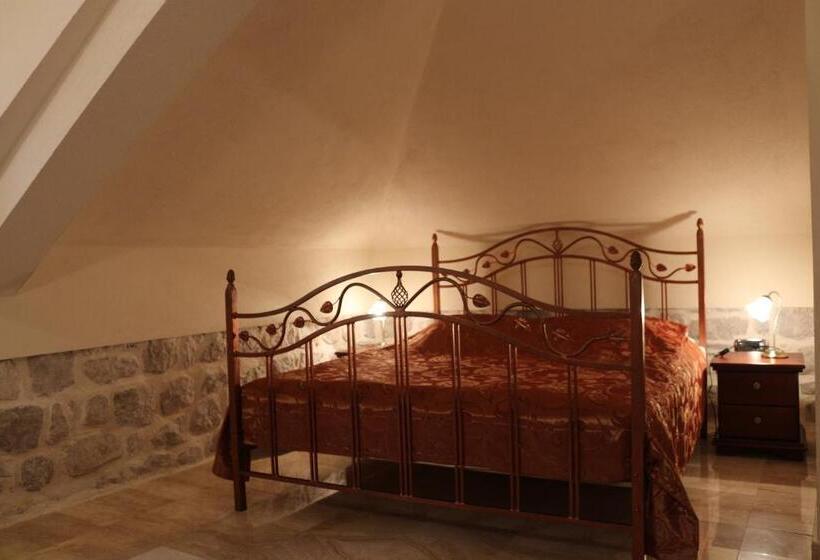 پانسیون Palace Jelena Rooms