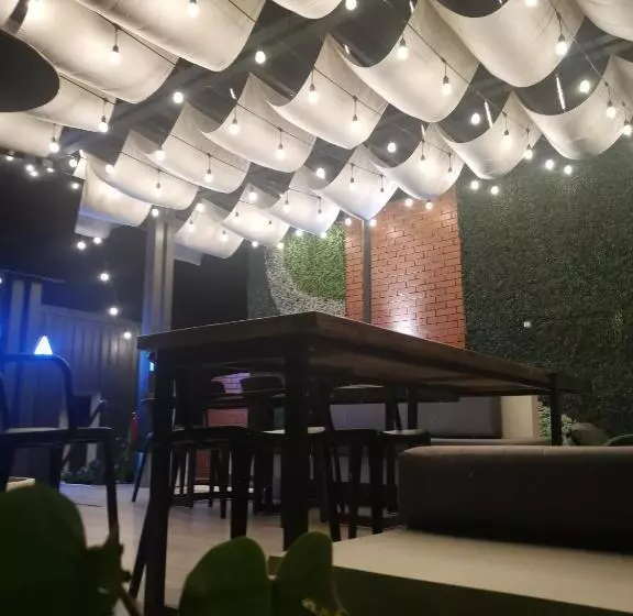 تختخواب و صبحانه Apartments And Rooms Distecon