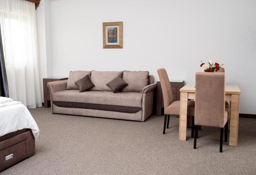 پانسیون Ipn Apartments