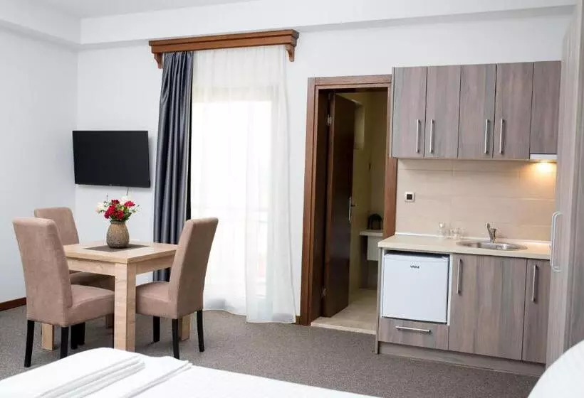 پانسیون Ipn Apartments