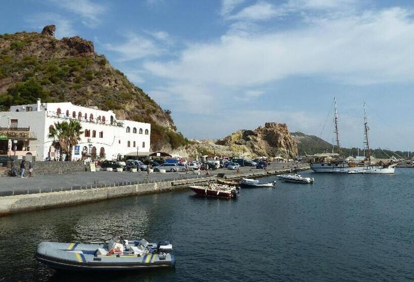 Majatalo Vulcano Beach