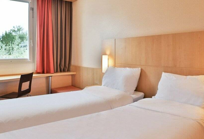 B&B HOTEL Les Sables-d'Olonne Centre Gare