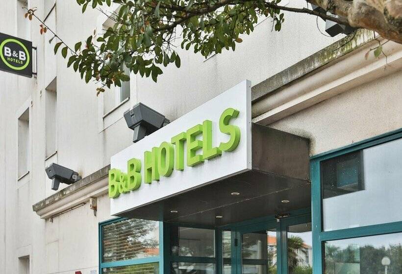 B&B HOTEL Les Sables-d'Olonne Centre Gare
