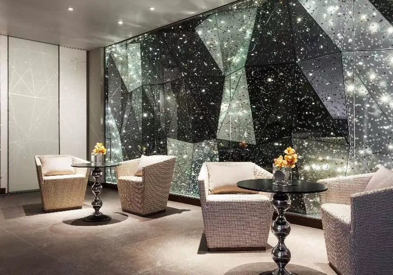 Отель Mandarin Oriental Al Faisaliah, Riyadh