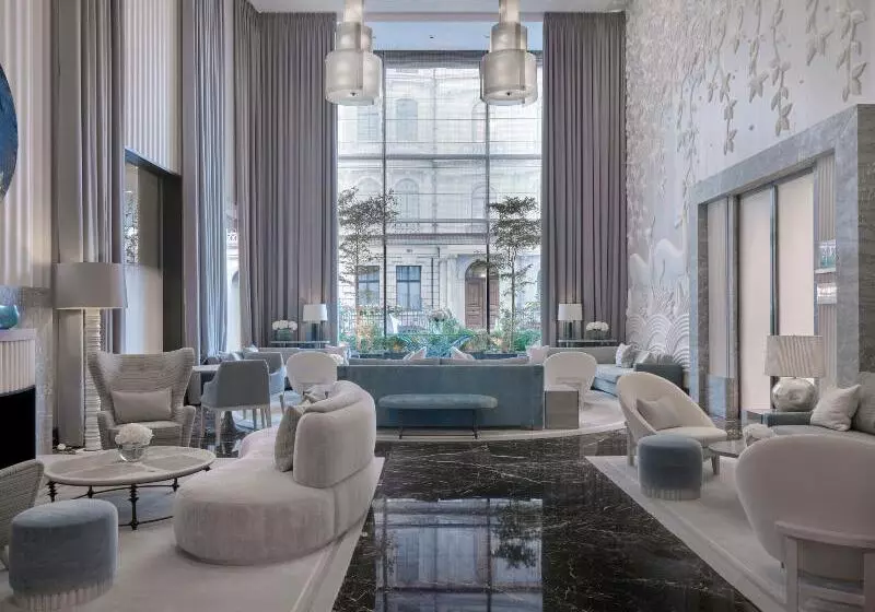 Four Seasons Hotel London At Park Lane