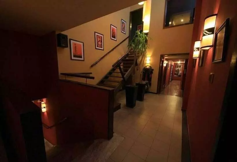 בית מלון כפרי Iberia