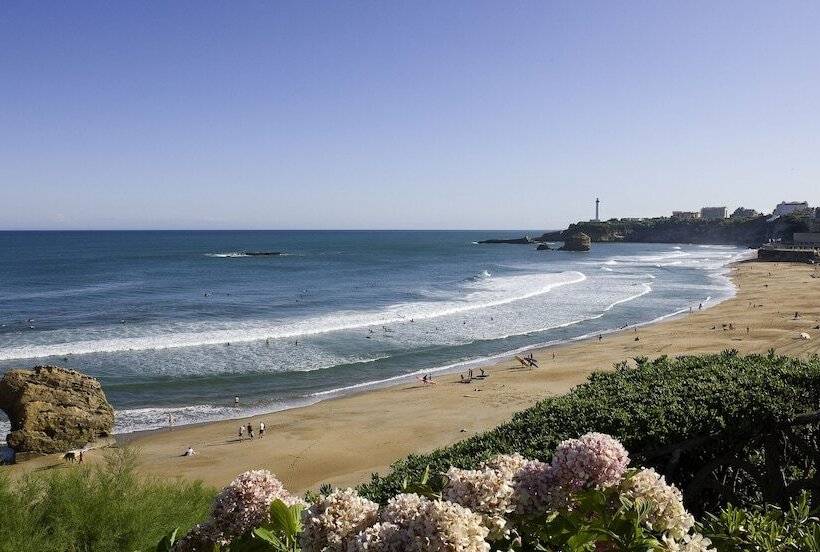 هتل Ibis Biarritzanglet Aéroport