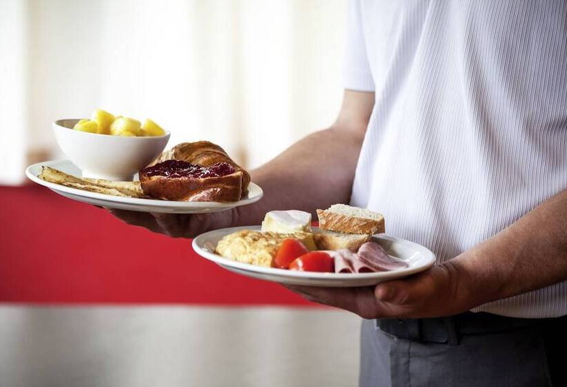 هتل Ibis Biarritzanglet Aéroport