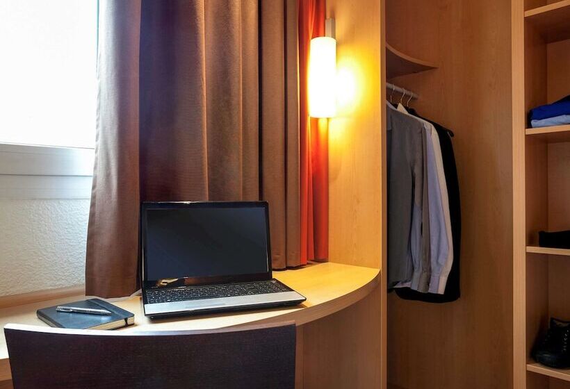 هتل Ibis Biarritzanglet Aéroport