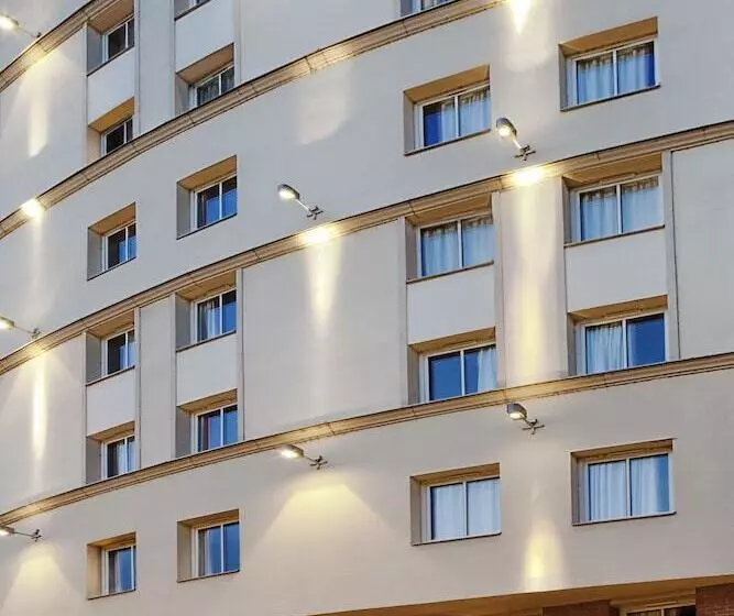 호텔 Ibis Budapest Centrum