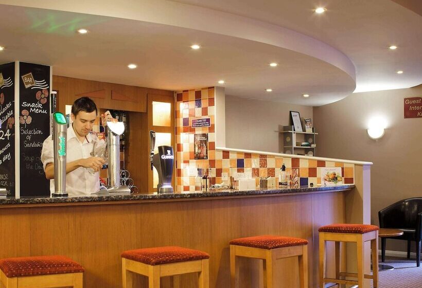فندق Ibis Chesterfield Centre – Market Town