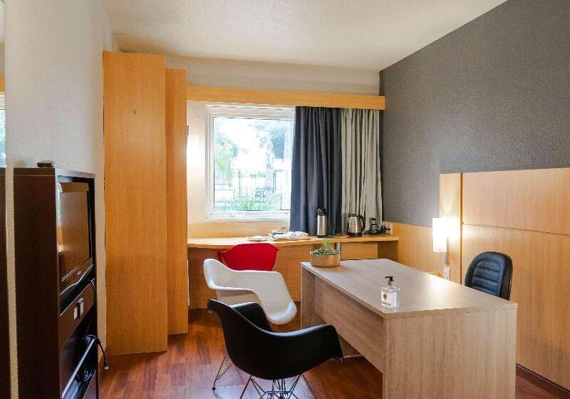 Hotel Ibis Curitiba Aeroporto