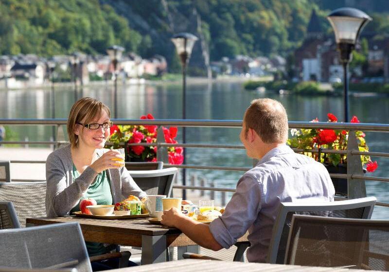 هتل Ibis Dinant Centre