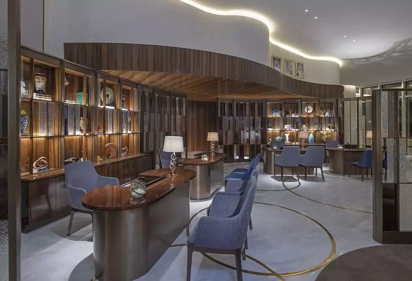 Отель Mandarin Oriental Al Faisaliah, Riyadh