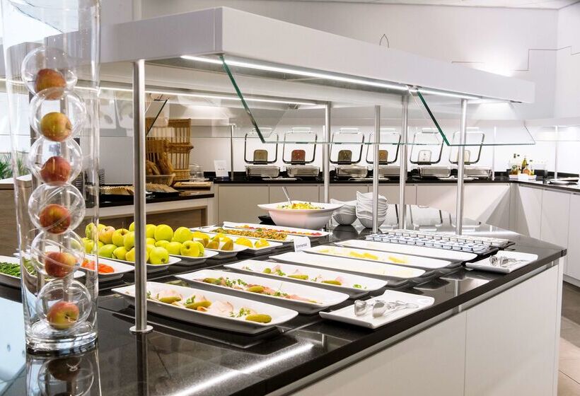 هتل NH Geneva Airport