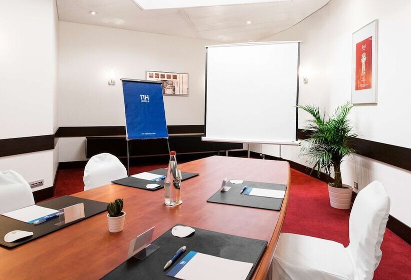 هتل NH Geneva Airport