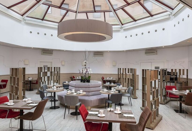 هتل NH Geneva Airport