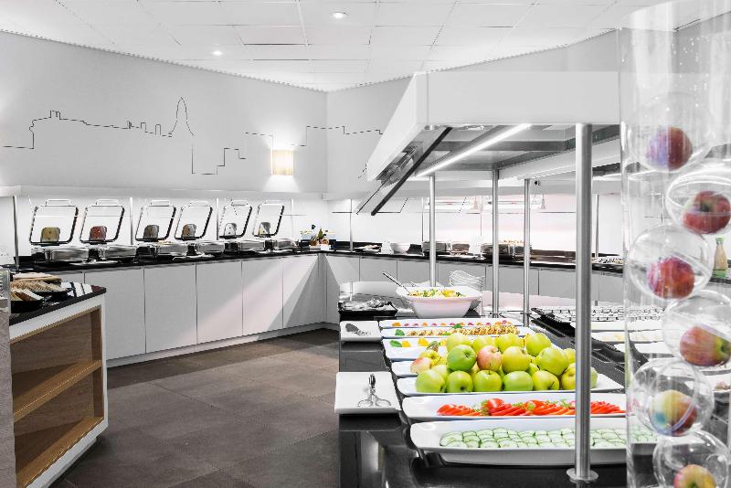 هتل NH Geneva Airport