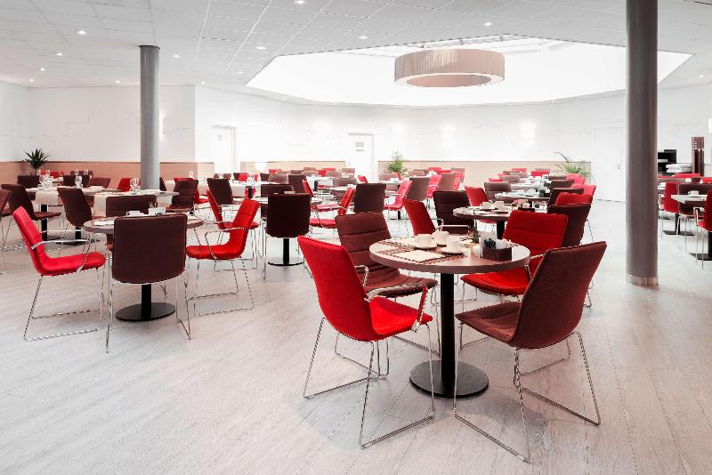 هتل NH Geneva Airport