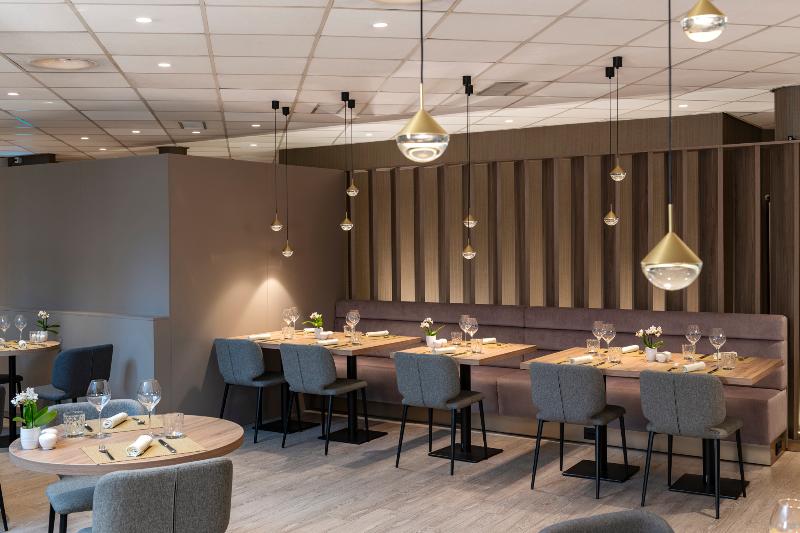 هتل NH Geneva Airport