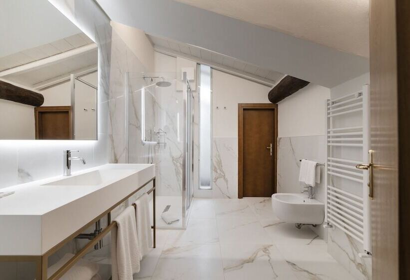 فندق Relais Della Rovere