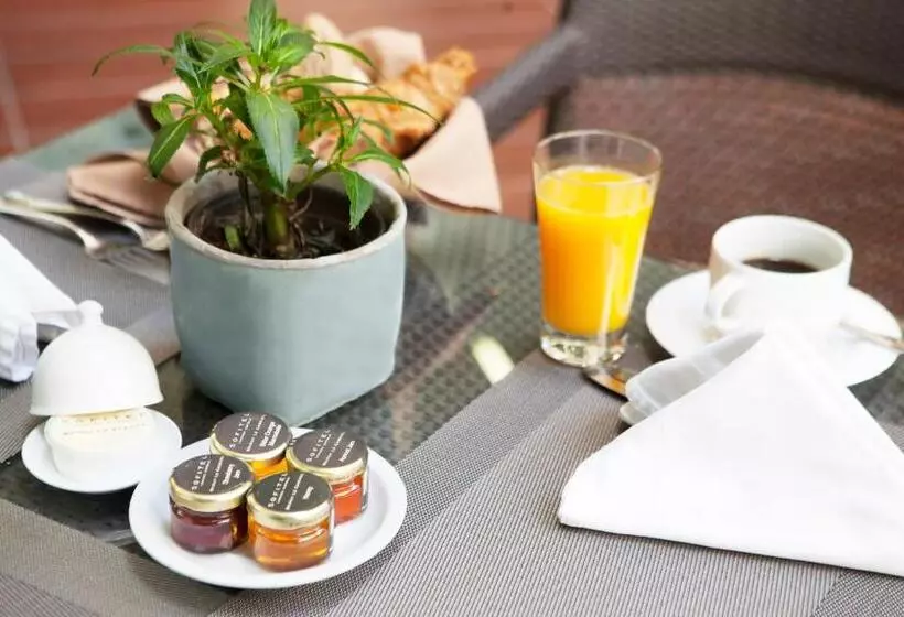 هتل Sofitel Beirut Le Gabriel