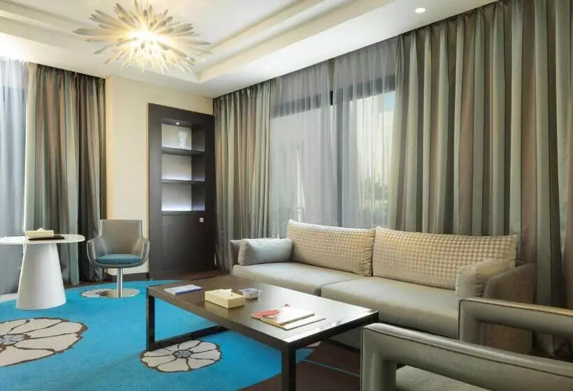 هتل Sofitel Beirut Le Gabriel