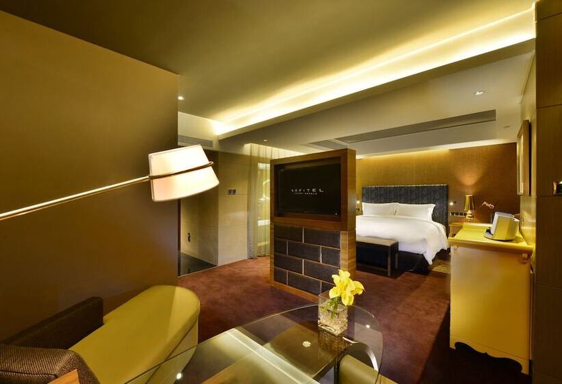 בית מלון כפרי Sofitel Zhengzhou International