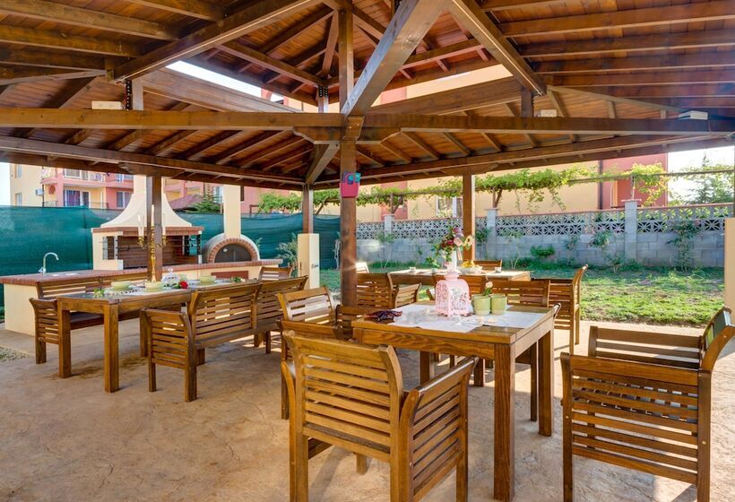 Apartments In Complex Poseidon