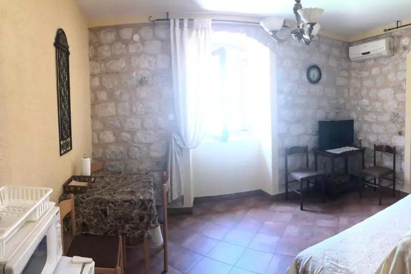 پانسیون Apartments Vukotic