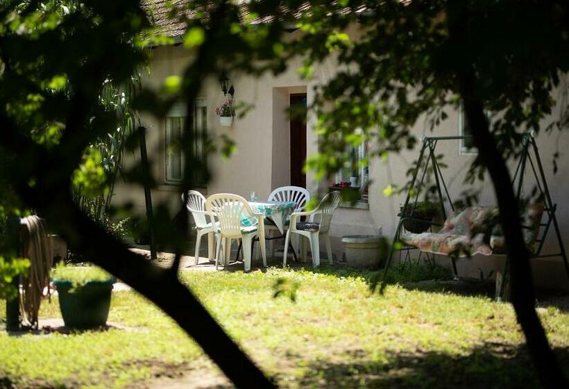 پانسیون Part Apartman