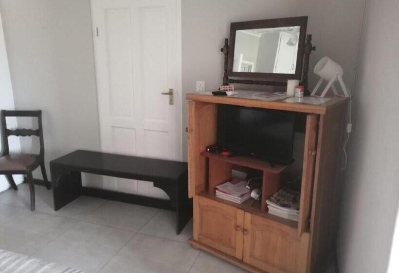 膳宿费 Peace Cottage