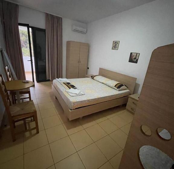 پانسیون Villa Petro Dhermi