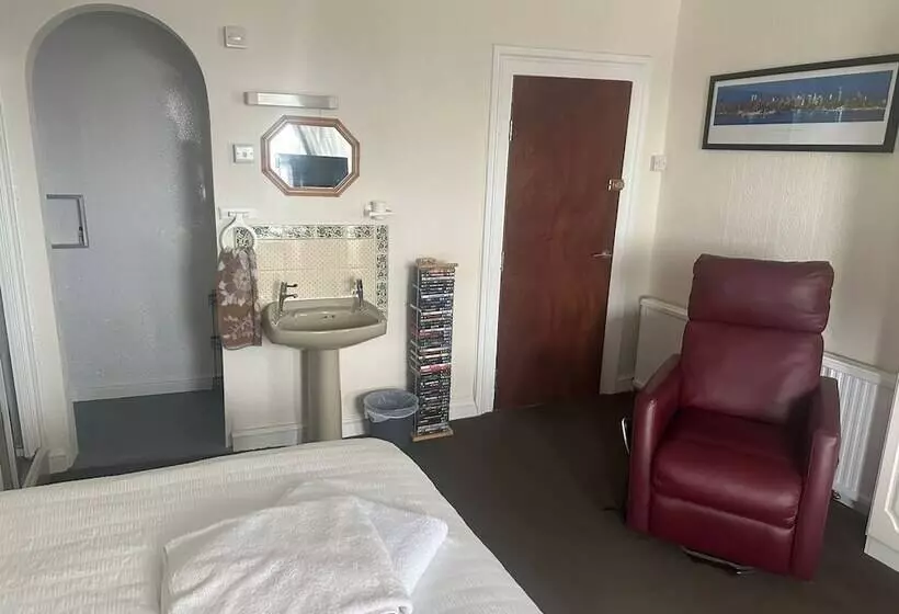 پانسیون The Barley House