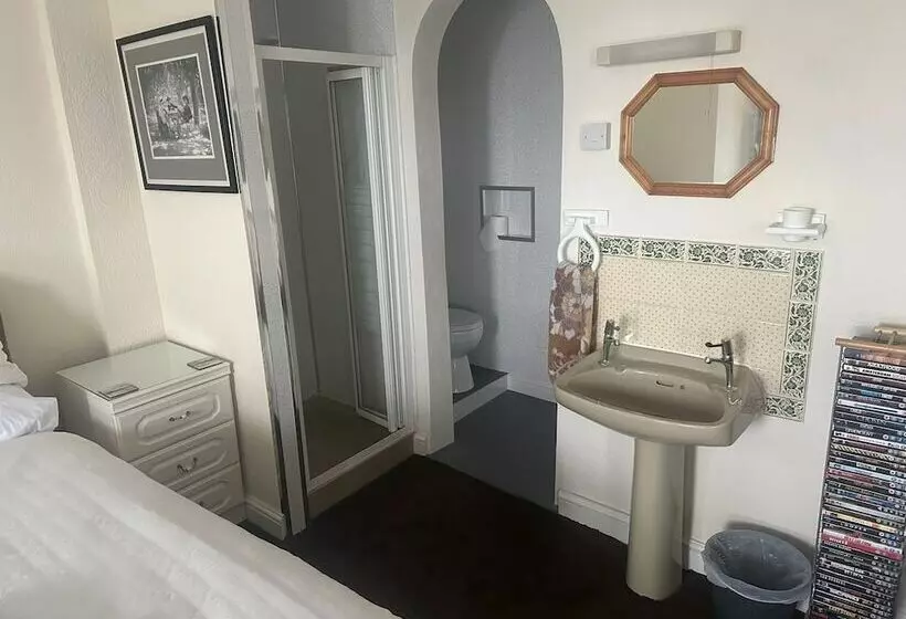 پانسیون The Barley House