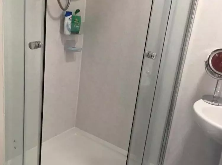 پانسیون The Barley House