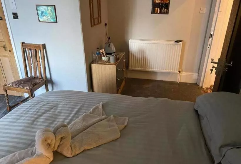 پانسیون The Barley House