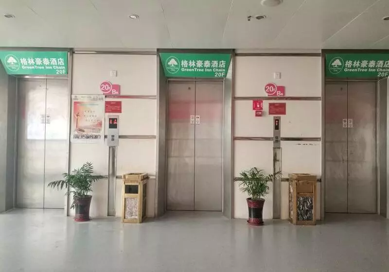 Hotelli Greentree Inn Changshu Zhaoshangcheng Express